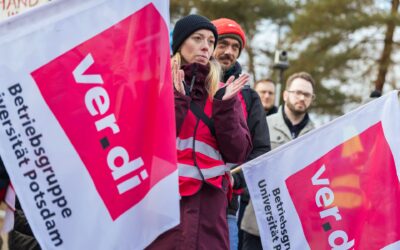 Warnstreik an der Universität Potsdam: Beschäftigte fordern faire Tarifbedingungen